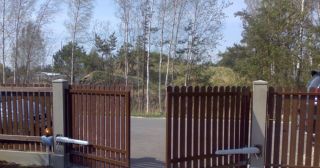 Купить распашные ворота из штакетника Озёрск, цена от 2770 руб.